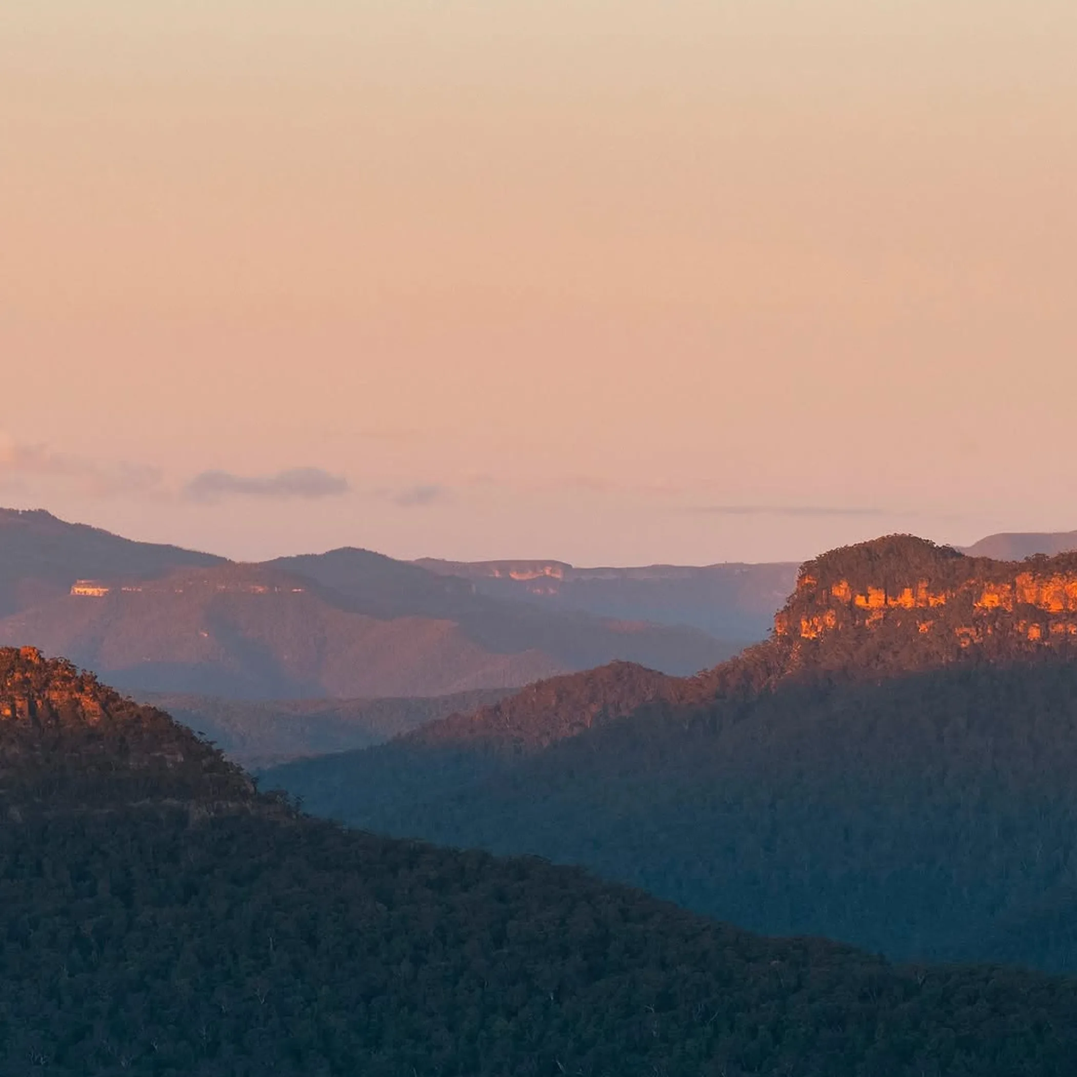 blue mountains national park hiking destination